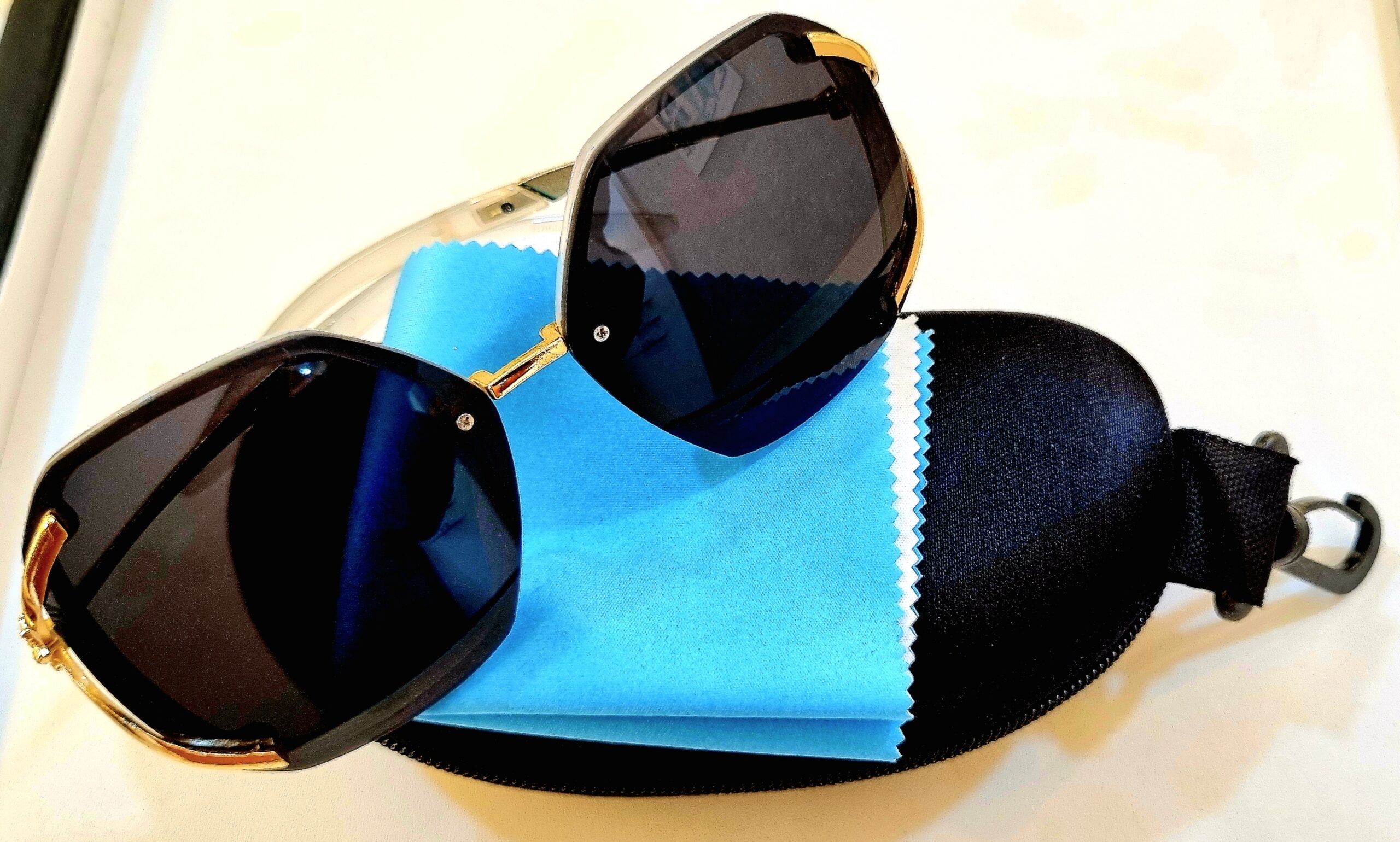 ORRA - METAL SUNGLASSES